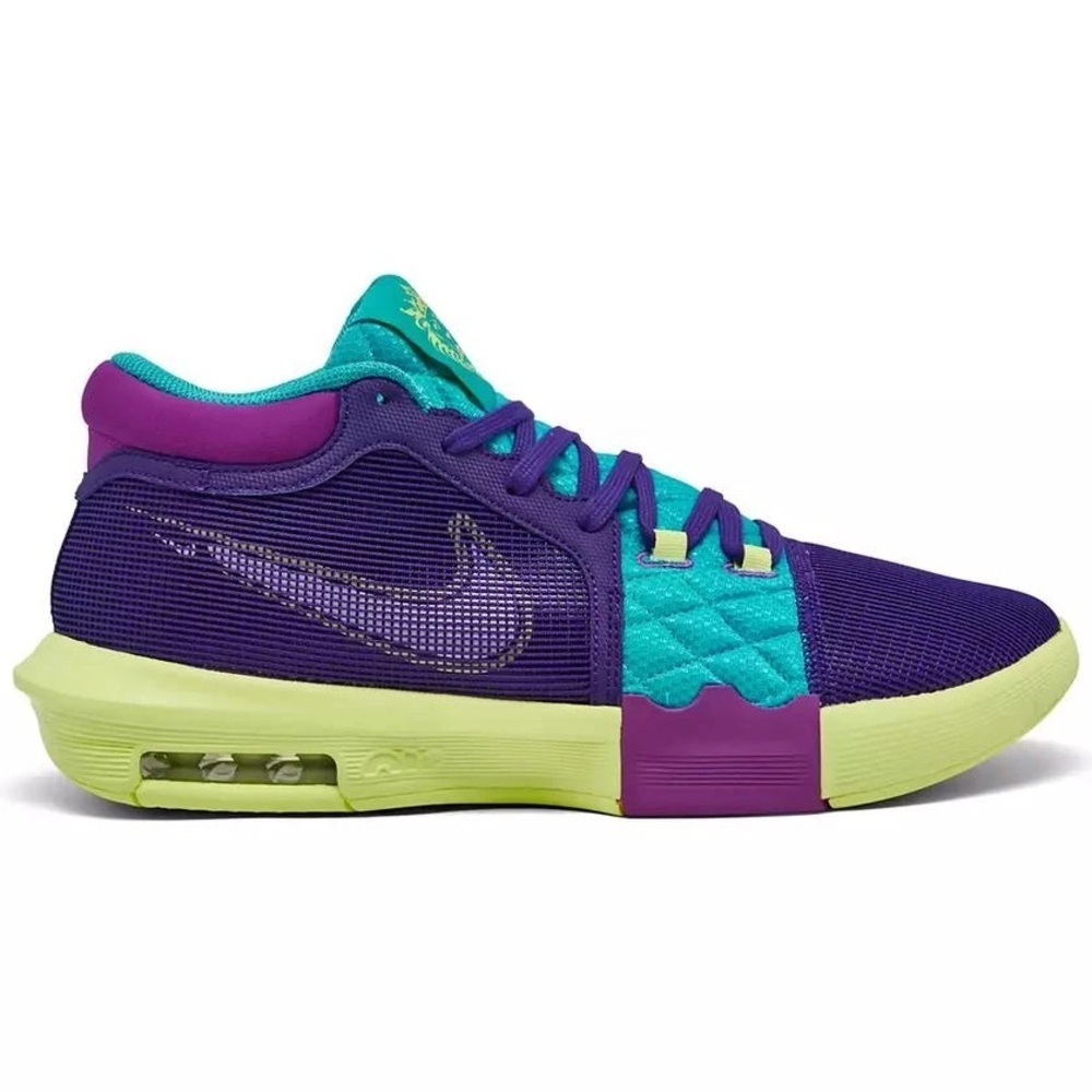 Nike Lebron James Witness 8 Girls Purple Nwot